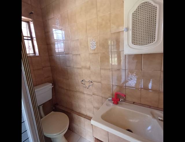 3 BEDROOM HOUSE TO LET IN MEYERTON CENTRAL